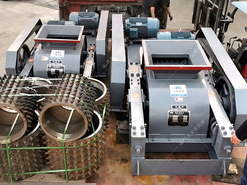 破碎石膏原礦料的雙齒輥破碎機(jī)廠家如何選擇? 破碎石膏原礦料的雙齒輥破碎機(jī)廠家如何選擇?