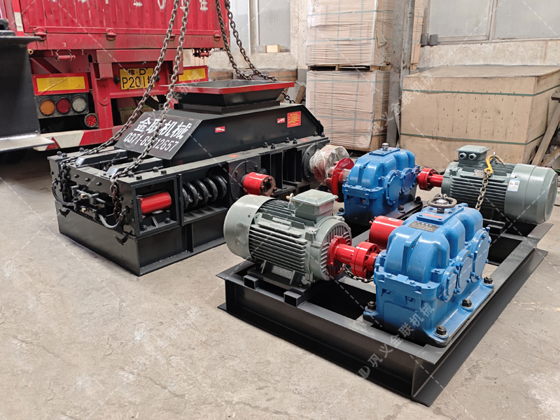 煤礦作業環境惡劣,雙齒輥破碎機在耐用性與可靠性上做了哪些文章? 煤礦作業環境惡劣,雙齒輥破碎機在耐用性與可靠性上做了哪些文章?